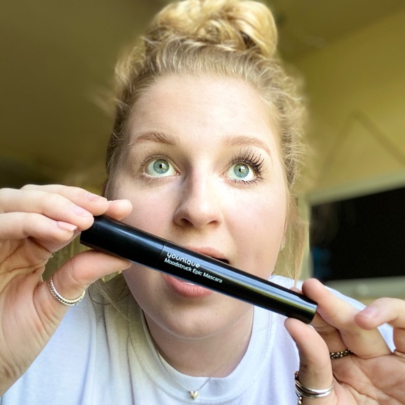 Makeup!! - Picture 1 of 1